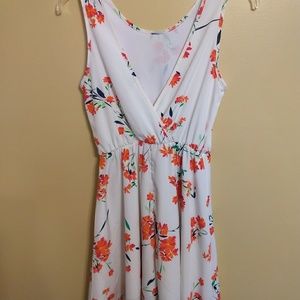 Whisper  floral sundress sz small *D4